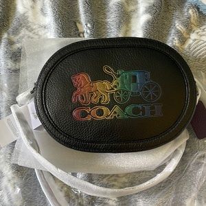 Coach Camera Bag with Horse and Carriage